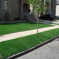 Plastic Grass Coachella, California Backyard Deck Ideas, Front Yard Design