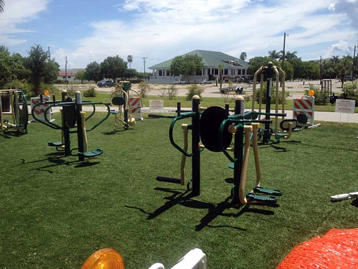 Lawn Services Desert Center, California Indoor Playground, Parks